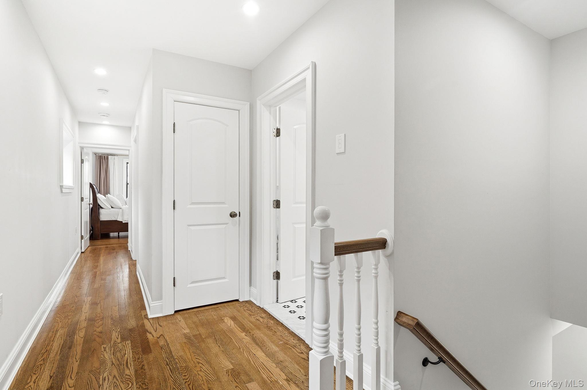 Single Family Rhinelander  Bronx, NY 10461, MLS-972663-15