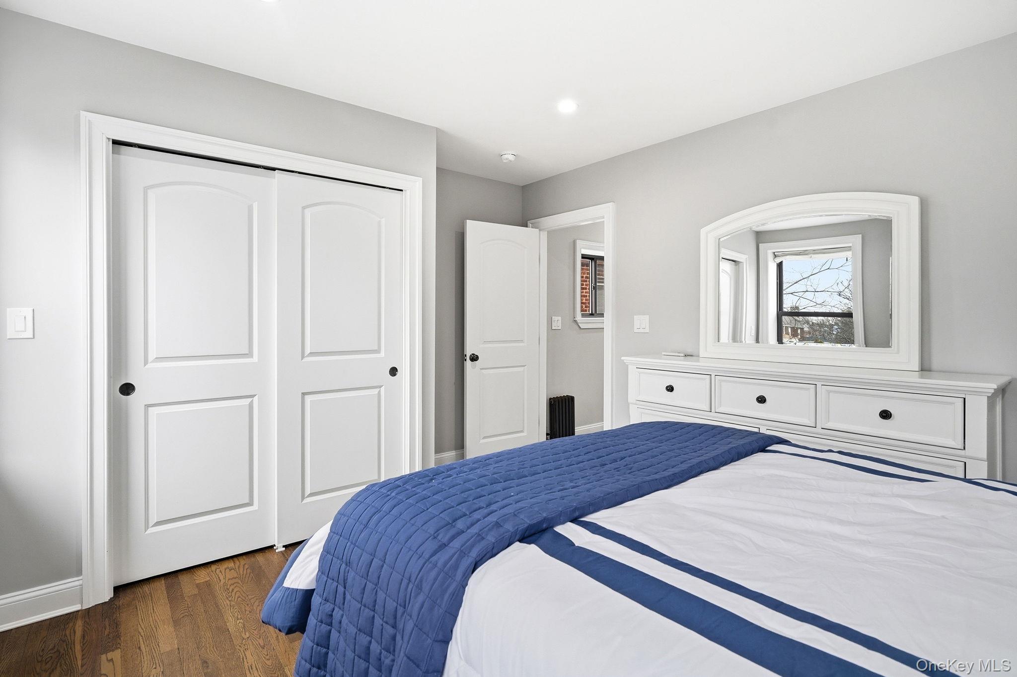 Single Family Rhinelander  Bronx, NY 10461, MLS-972663-20