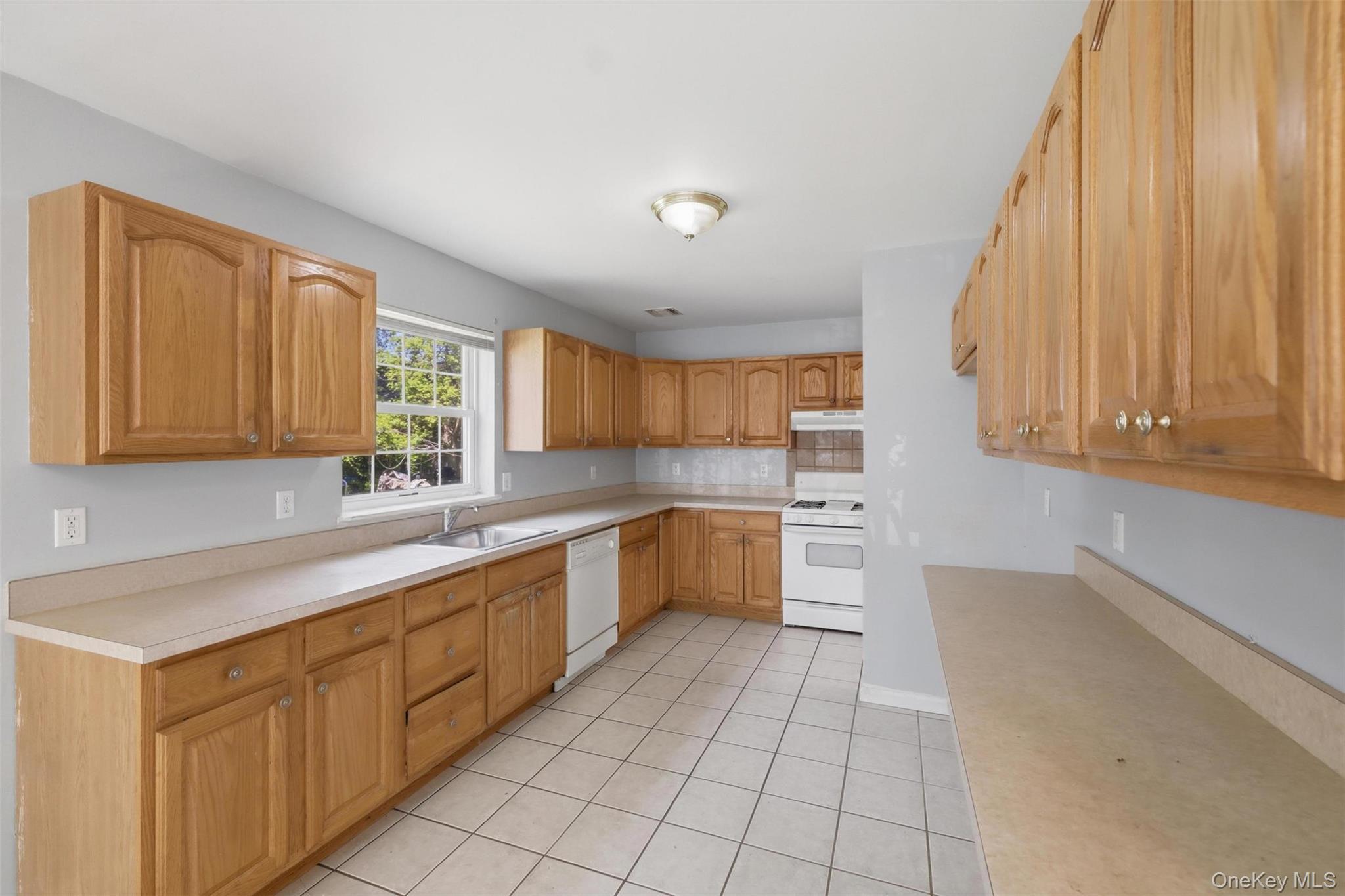 Single Family Partition Street Rockland County, NY 10927, MLS-972671-13