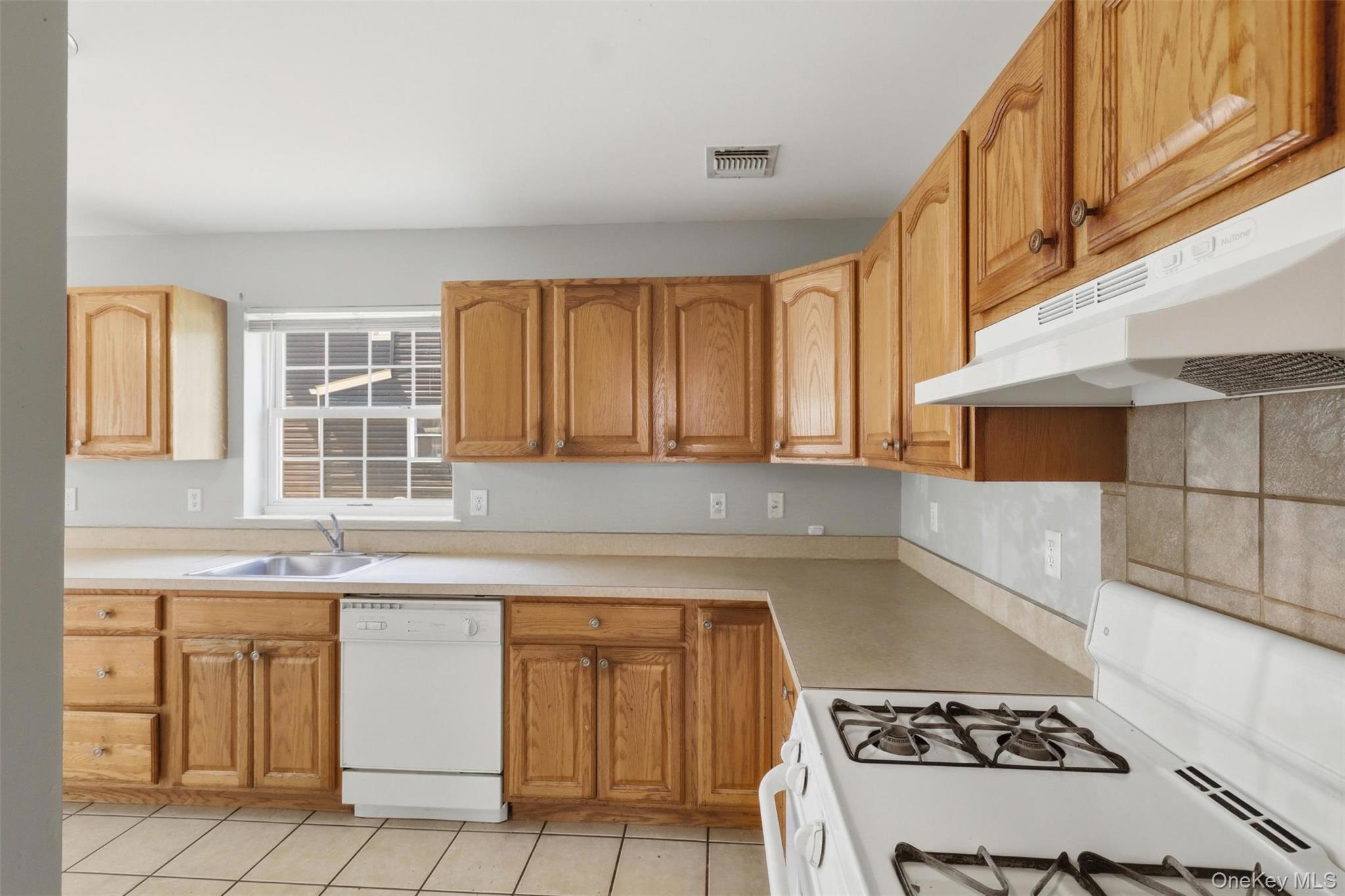 Single Family Partition Street Rockland County, NY 10927, MLS-972671-16