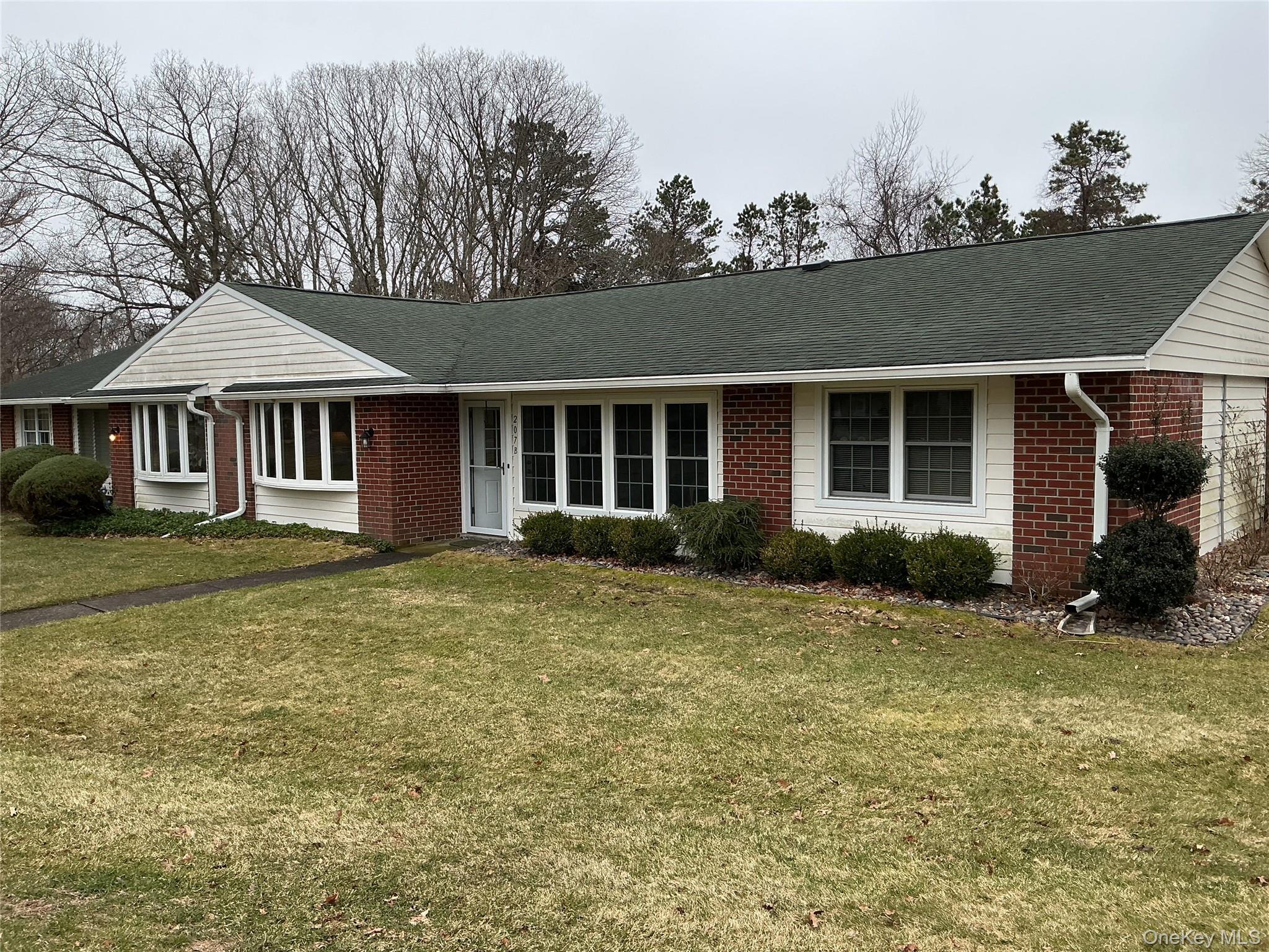 Condo Woodbridge Suffolk County, NY 11961, MLS-972676-2