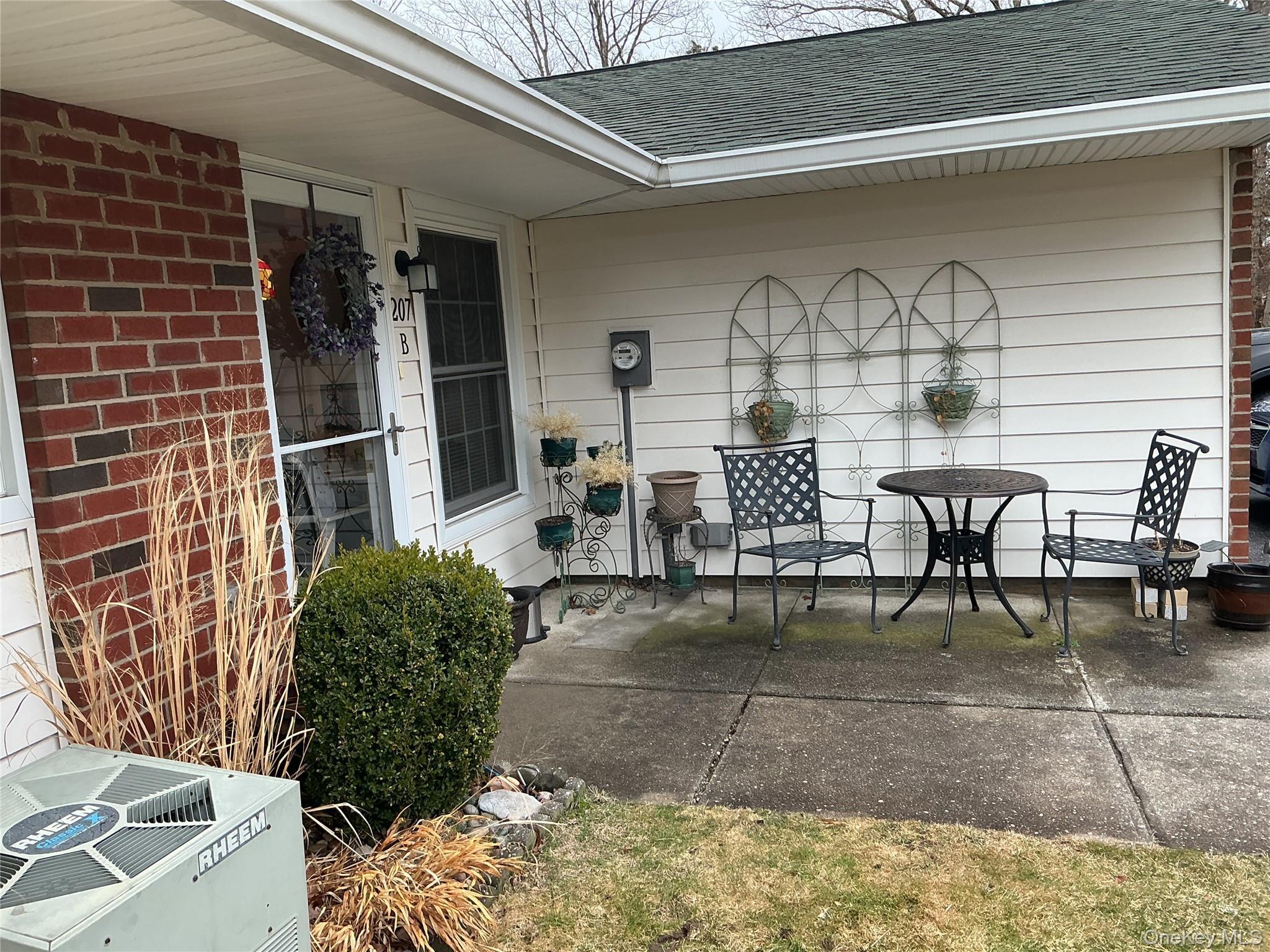 Condo Woodbridge  Suffolk County, NY 11961, MLS-972676-22