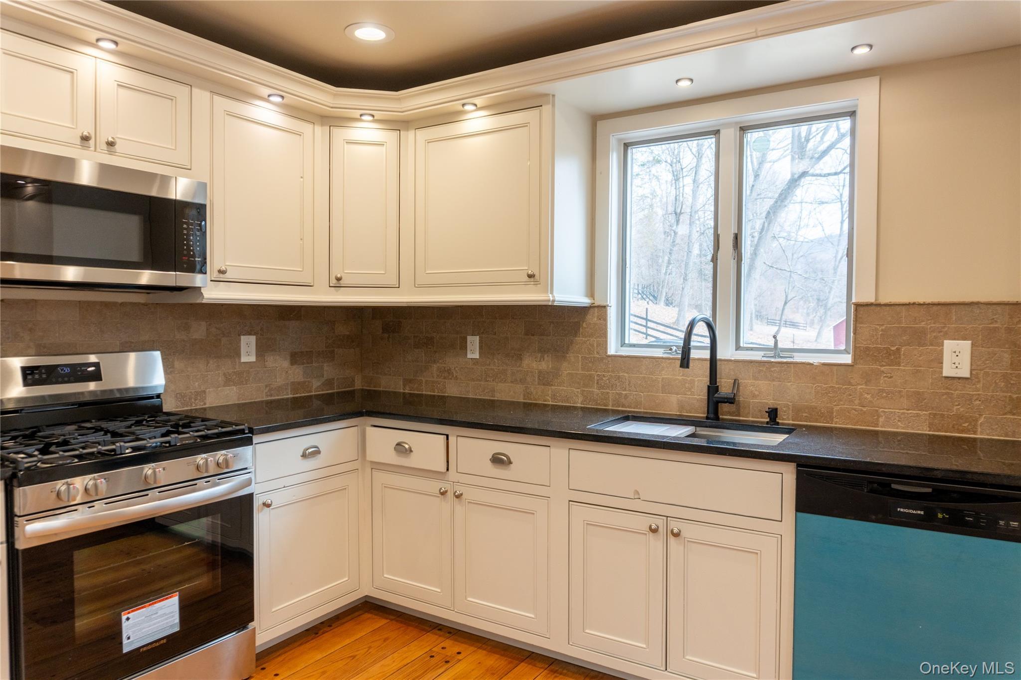 Single Family Shenandoah  Dutchess County, NY 12533, MLS-972678-2