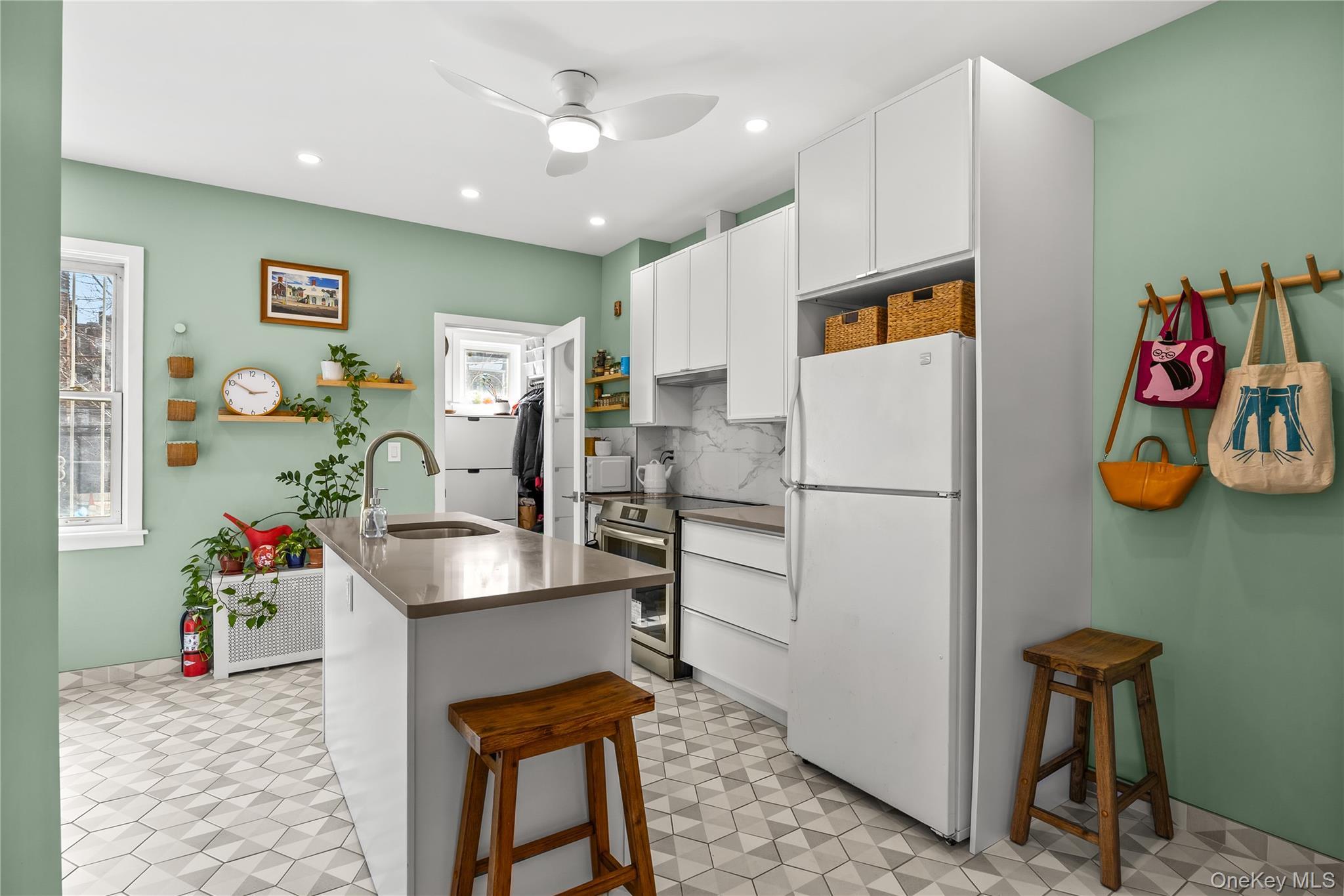 Single Family 41st  Queens, NY 11377, MLS-972691-7