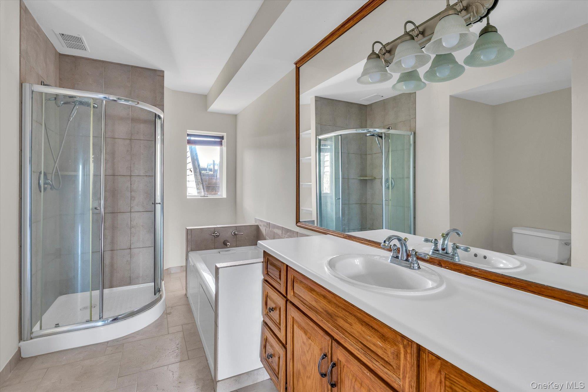 Condo Fox Hill  Suffolk County, NY 11933, MLS-972692-14