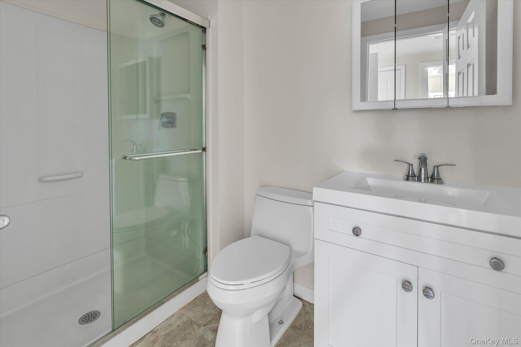 Condo Fox Hill  Suffolk County, NY 11933, MLS-972692-17