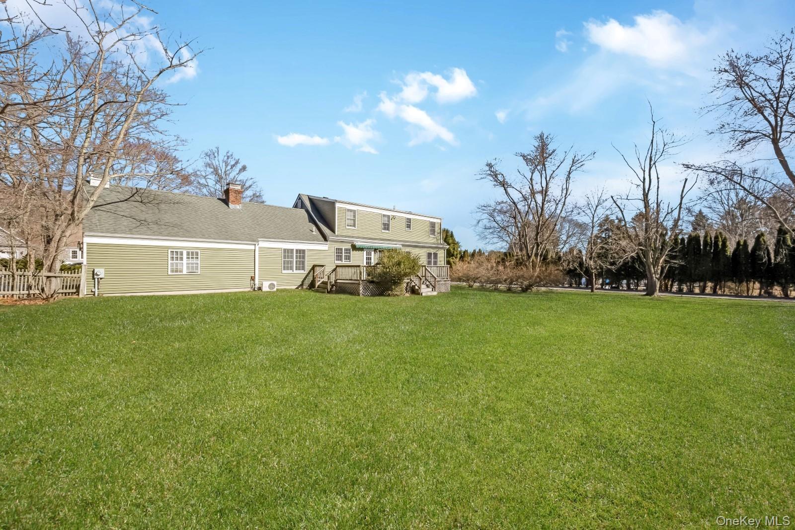 Single Family Farm  Suffolk County, NY 11792, MLS-972718-28