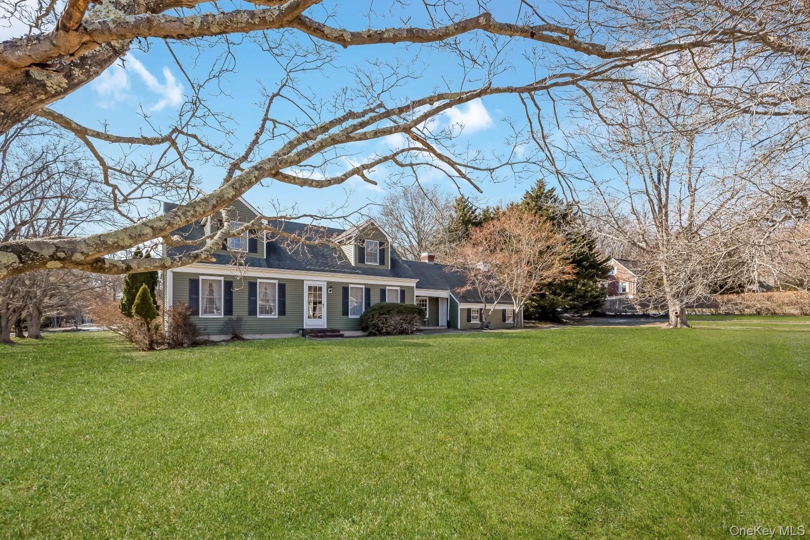 Single Family Farm  Suffolk County, NY 11792, MLS-972718-3