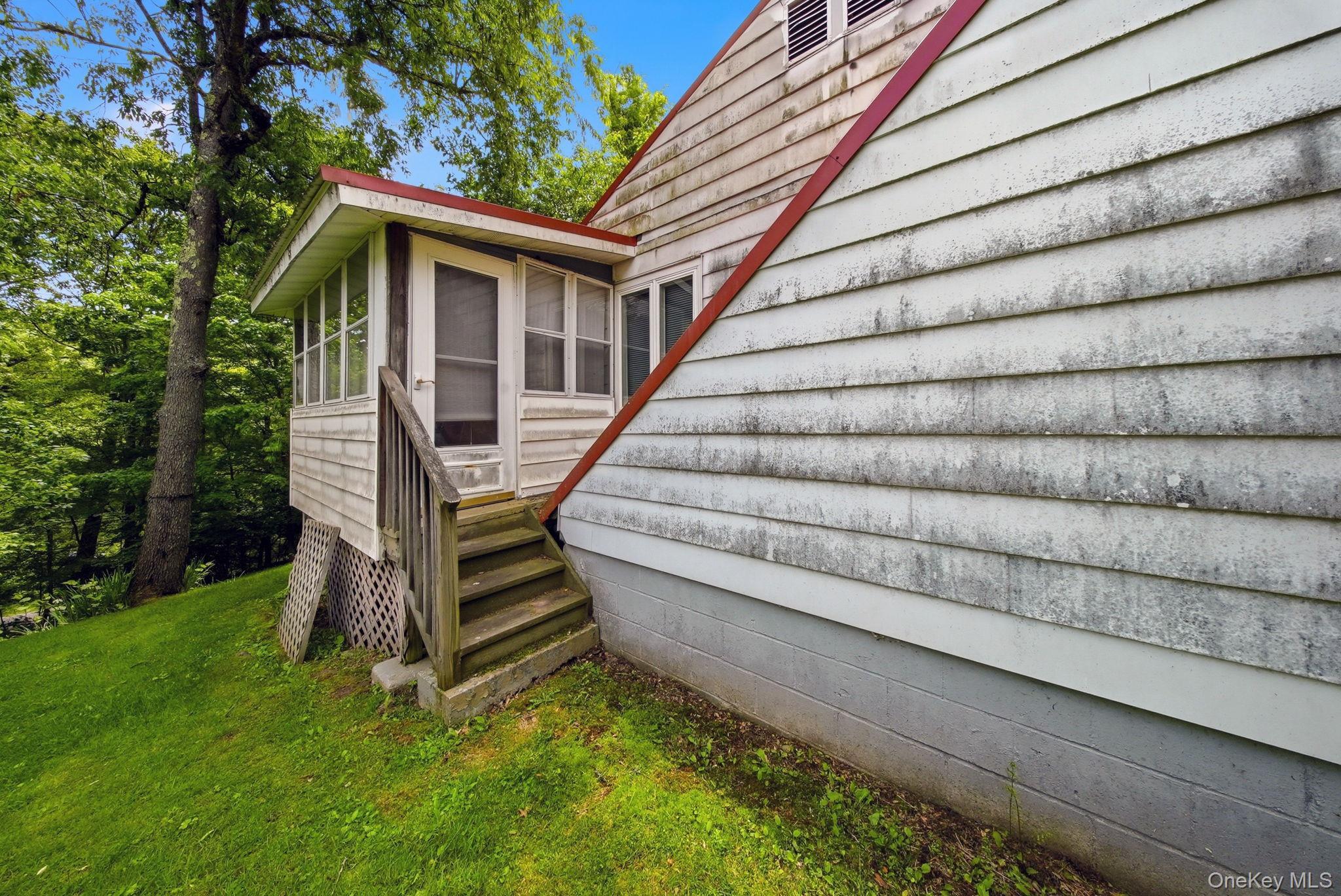 Single Family Fayer Sullivan County, NY 12790, MLS-972720-25