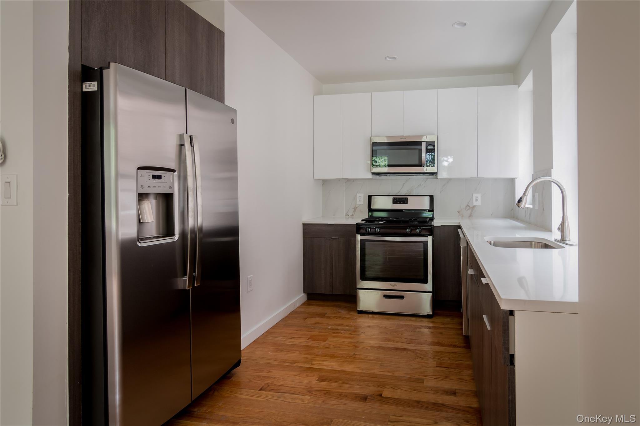 Single Family Teller  Bronx, NY 10457, MLS-972721-12