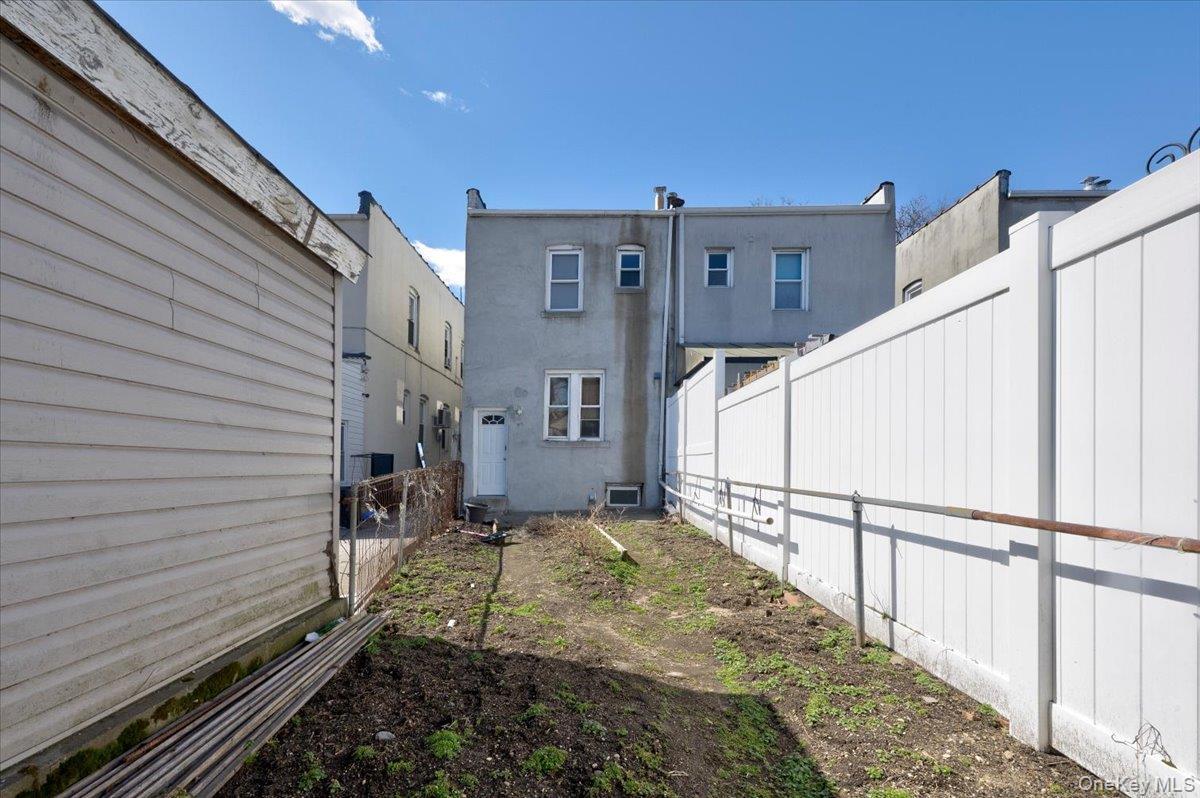 Single Family Vanderveer  Queens, NY 11427, MLS-972741-17