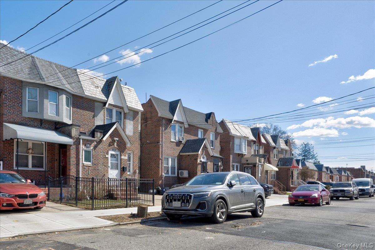 Single Family Vanderveer  Queens, NY 11427, MLS-972741-19