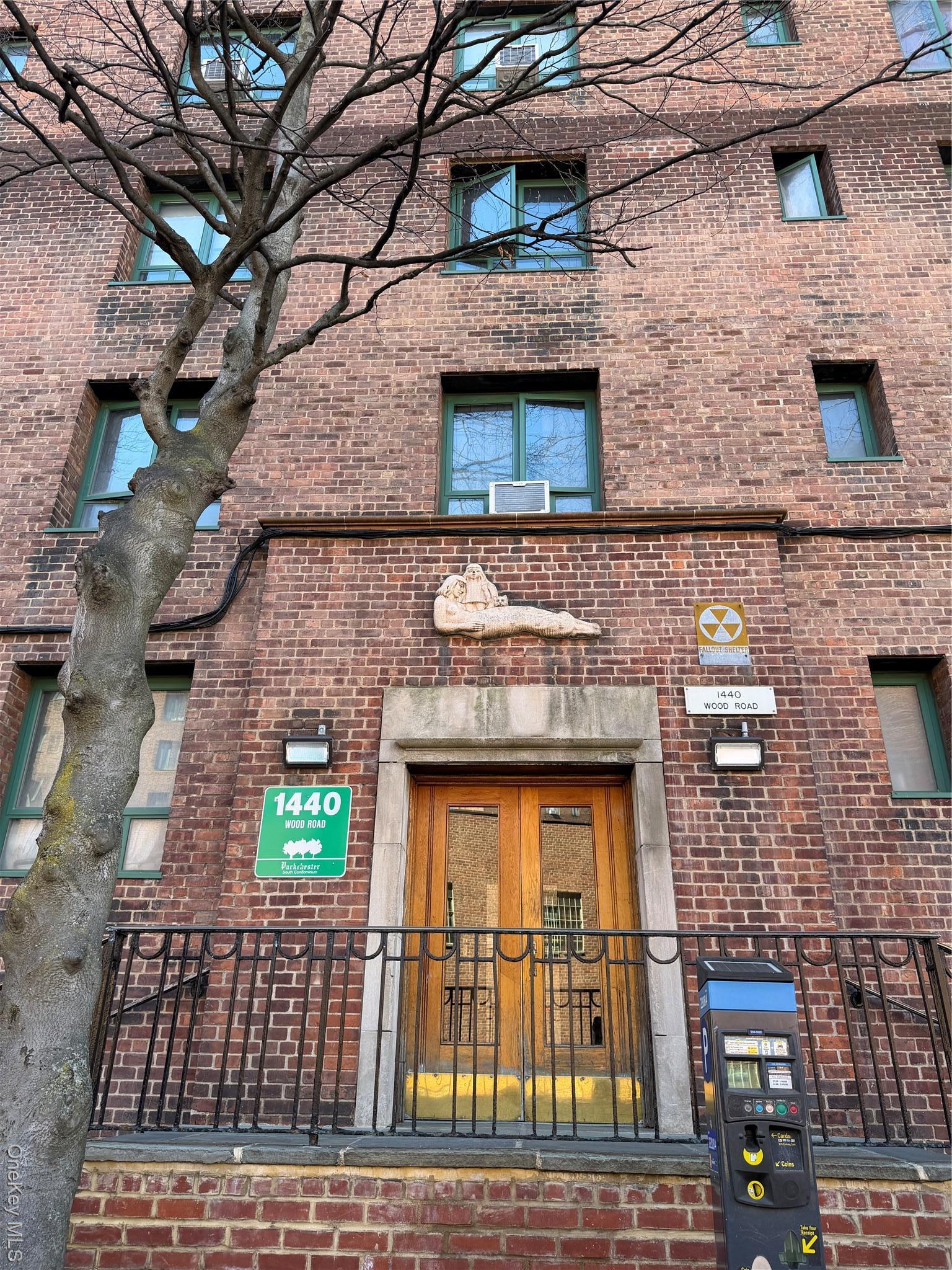 Condo Wood Bronx, NY 10462, MLS-972742-2