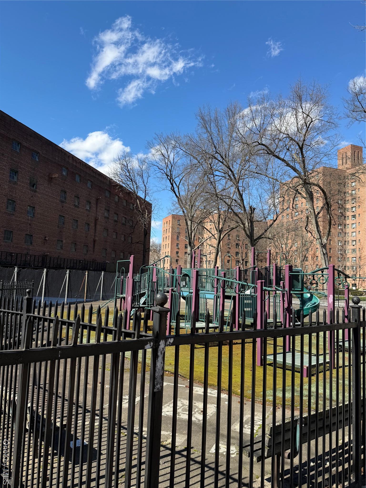Condo Wood Bronx, NY 10462, MLS-972742-9