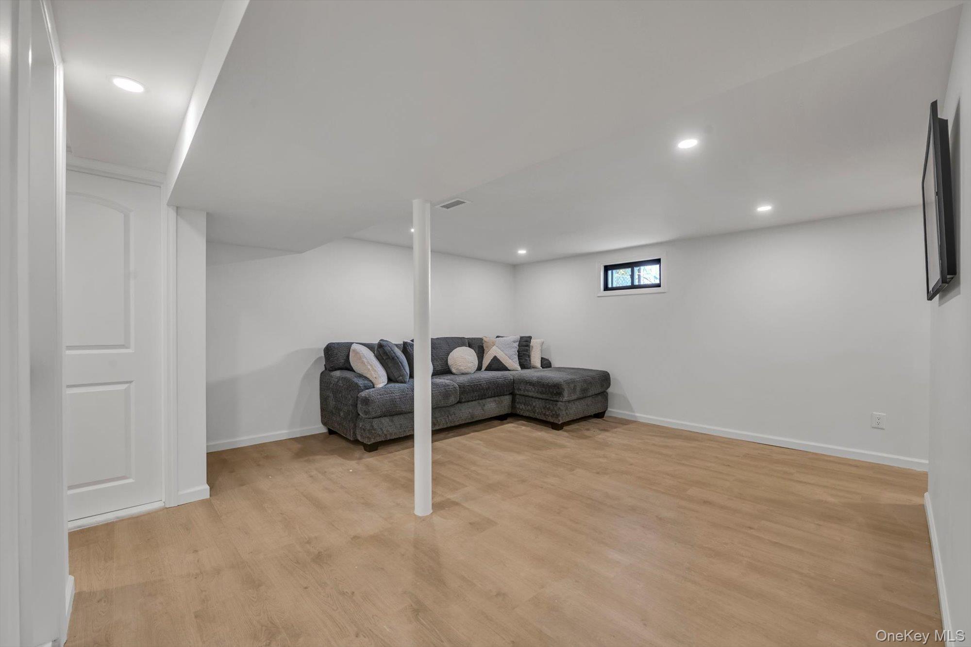 Single Family Madison  Nassau County, NY 11003, MLS-972756-14