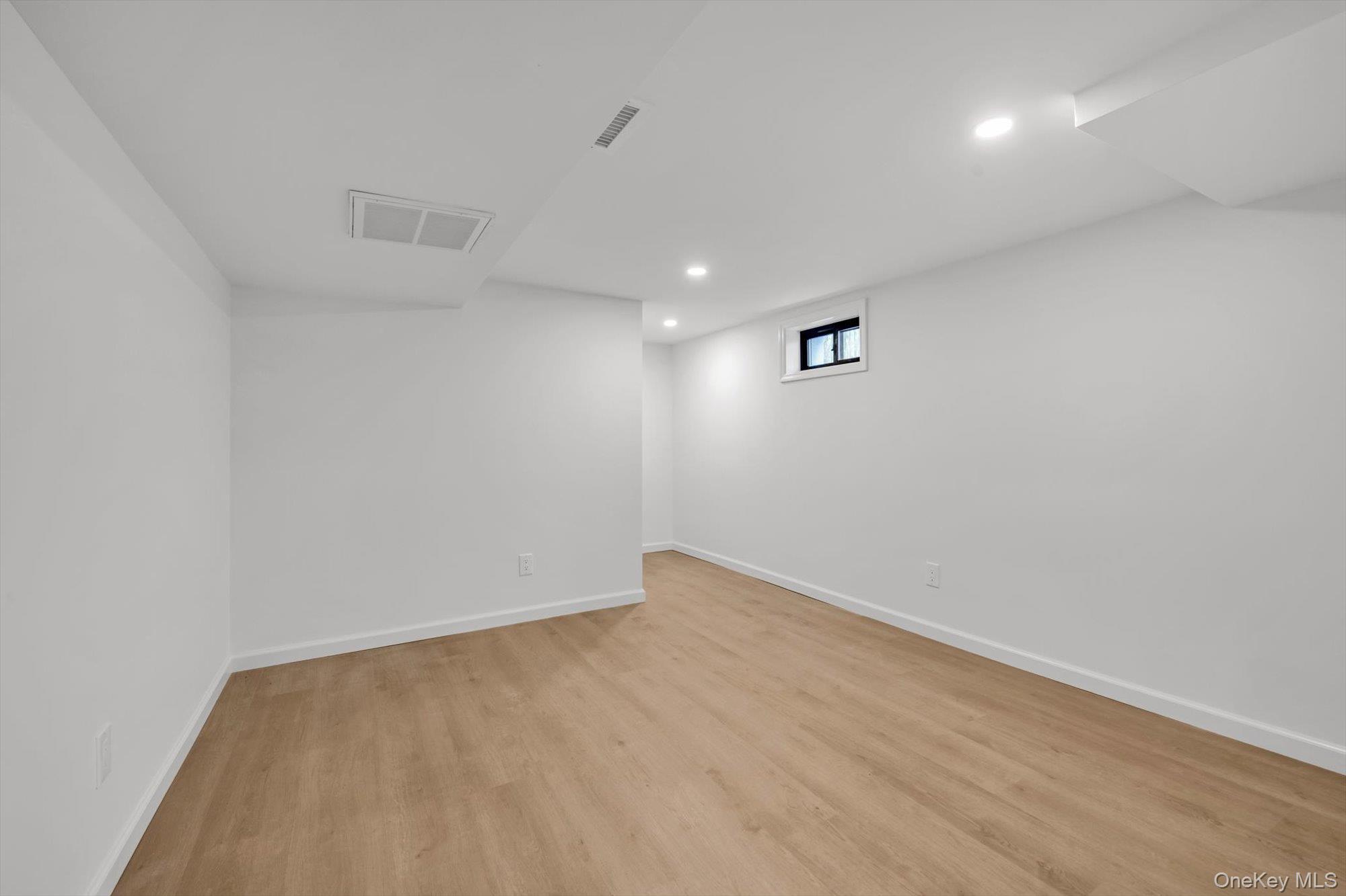 Single Family Madison  Nassau County, NY 11003, MLS-972756-16