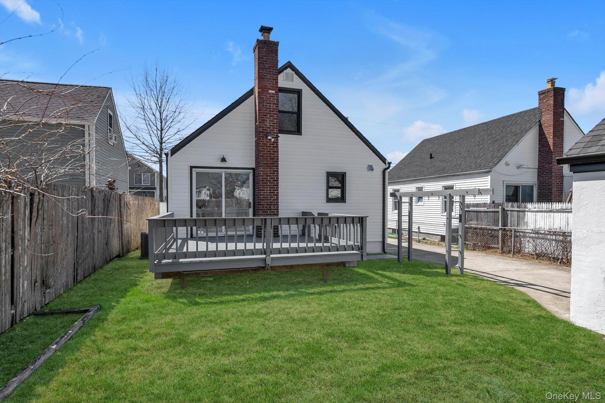 Single Family Madison  Nassau County, NY 11003, MLS-972756-20