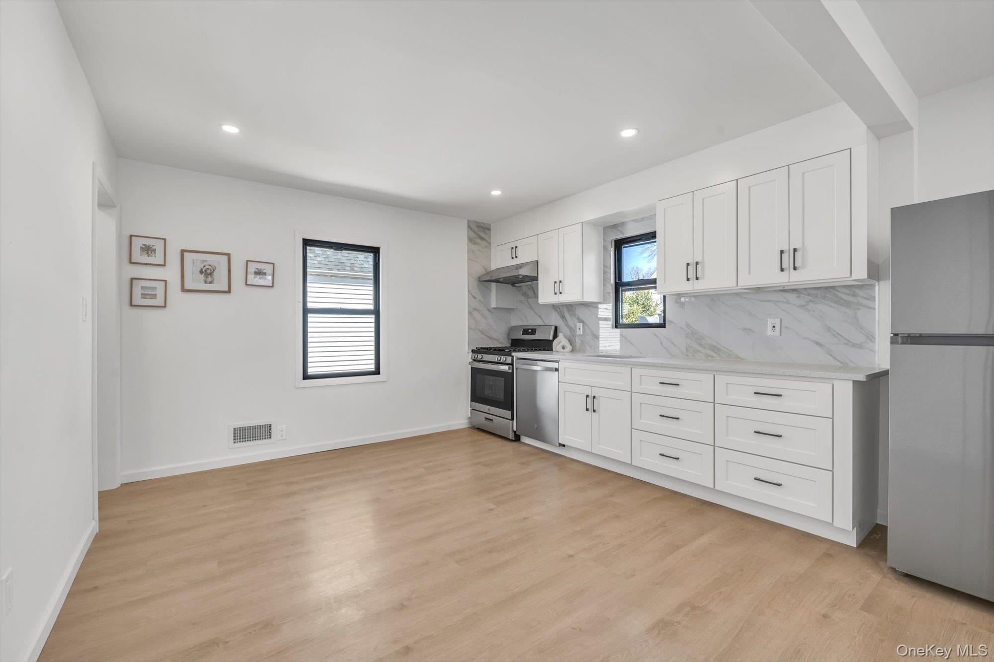 Single Family Madison  Nassau County, NY 11003, MLS-972756-8