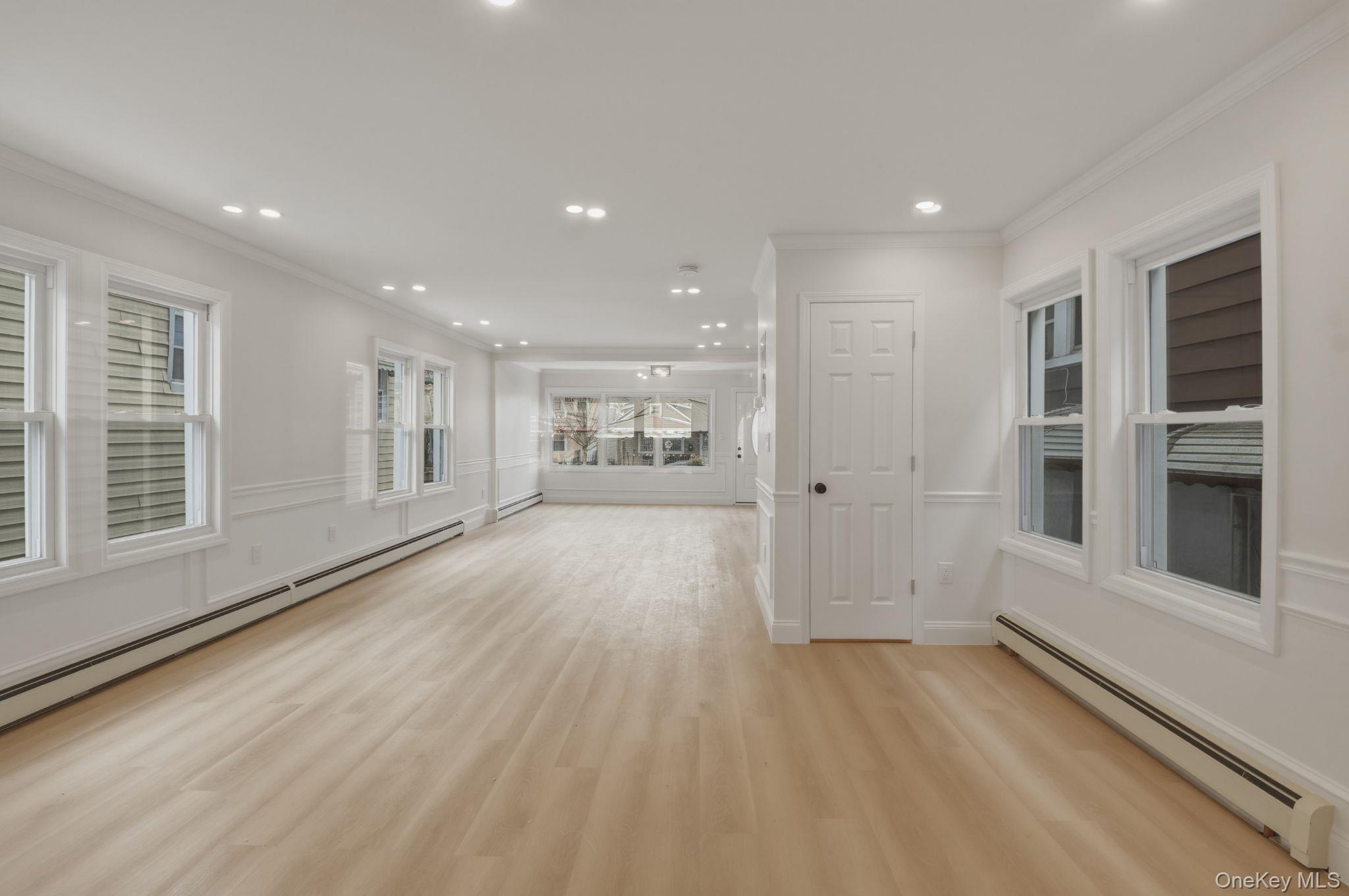 Single Family Thieriot  Bronx, NY 10473, MLS-972760-23