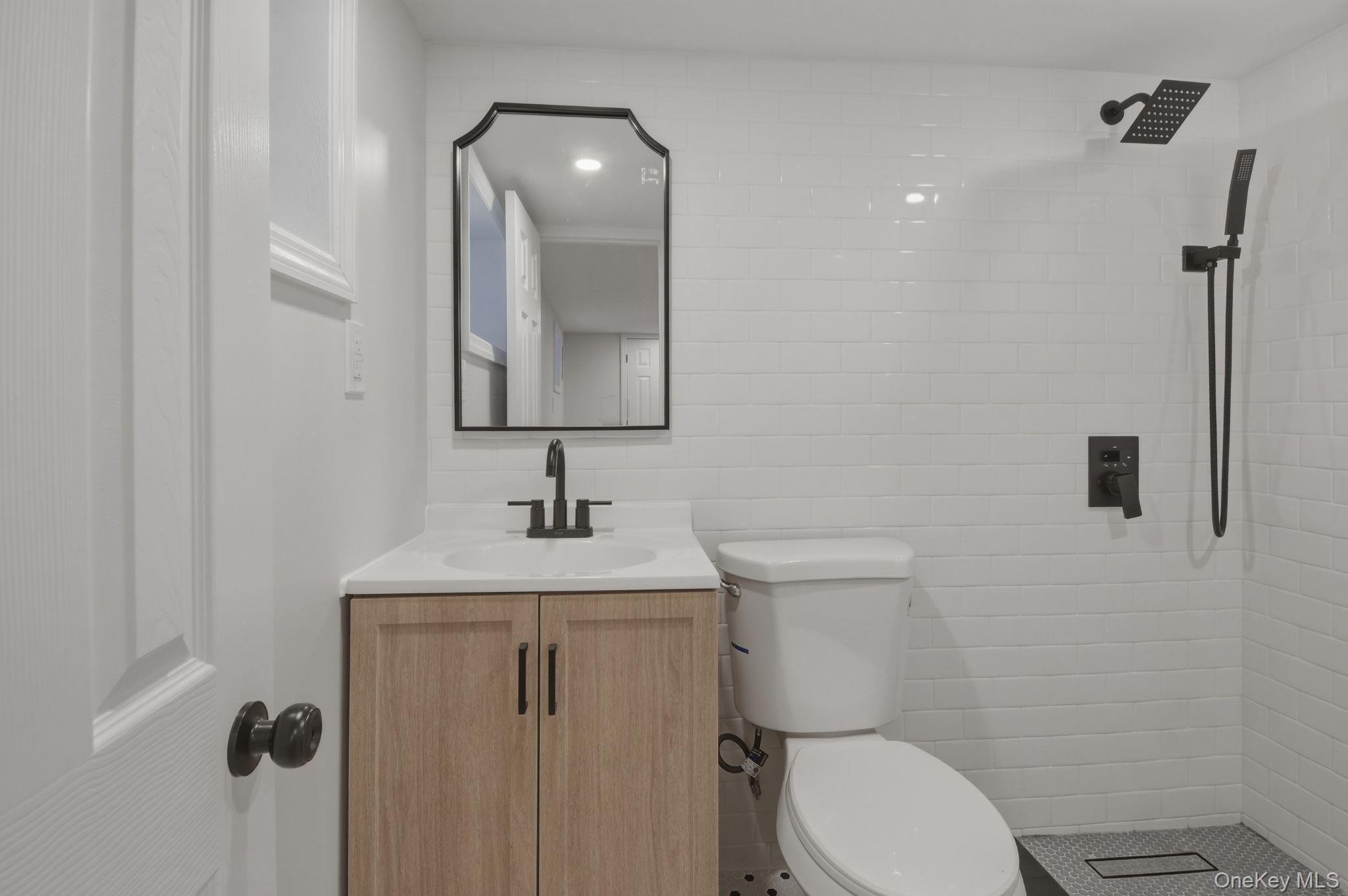 Single Family Thieriot  Bronx, NY 10473, MLS-972760-29