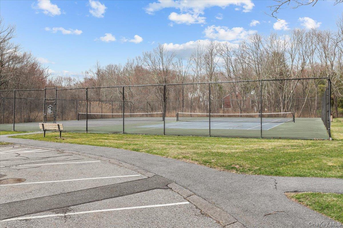 Condo Winterberry  Westchester County, NY 10518, MLS-972764-21