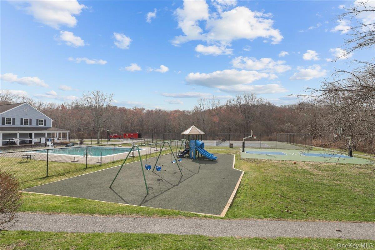 Condo Winterberry  Westchester County, NY 10518, MLS-972764-23