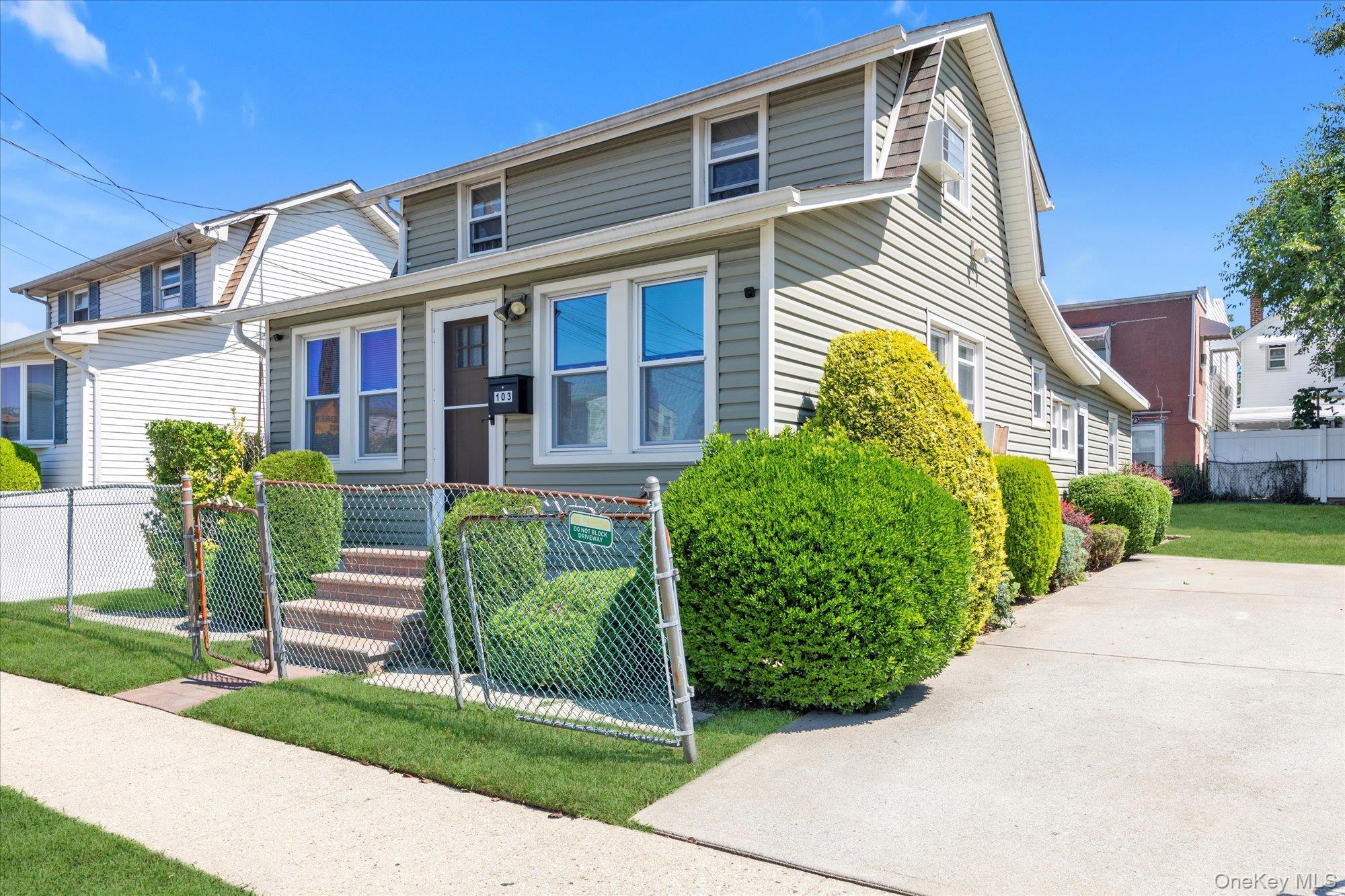 Single Family Oakley  Nassau County, NY 11003, MLS-972770-2