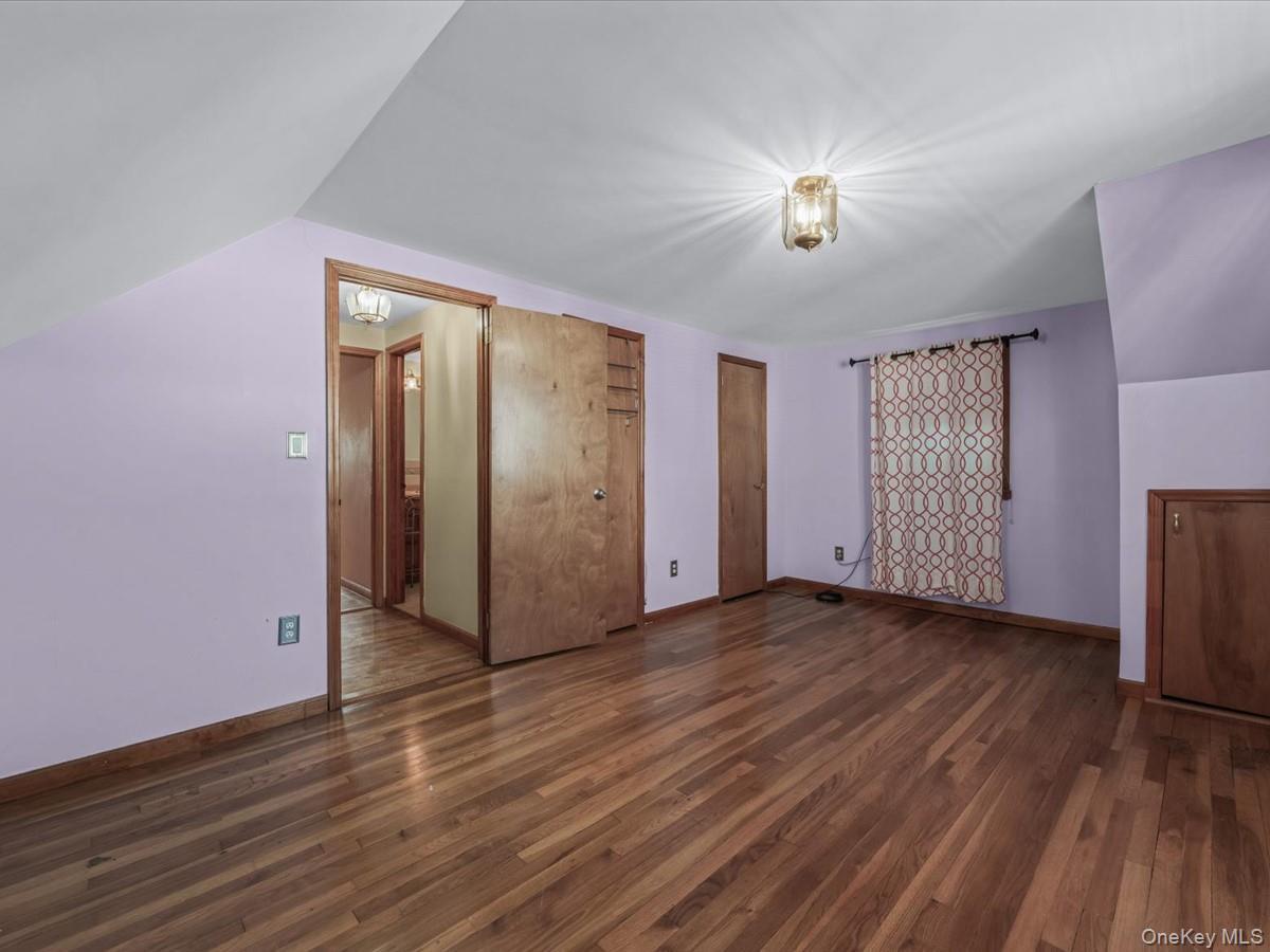 Single Family 194th  Queens, NY 11412, MLS-972781-21