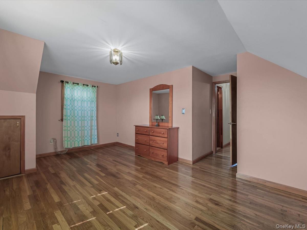 Single Family 194th  Queens, NY 11412, MLS-972781-22