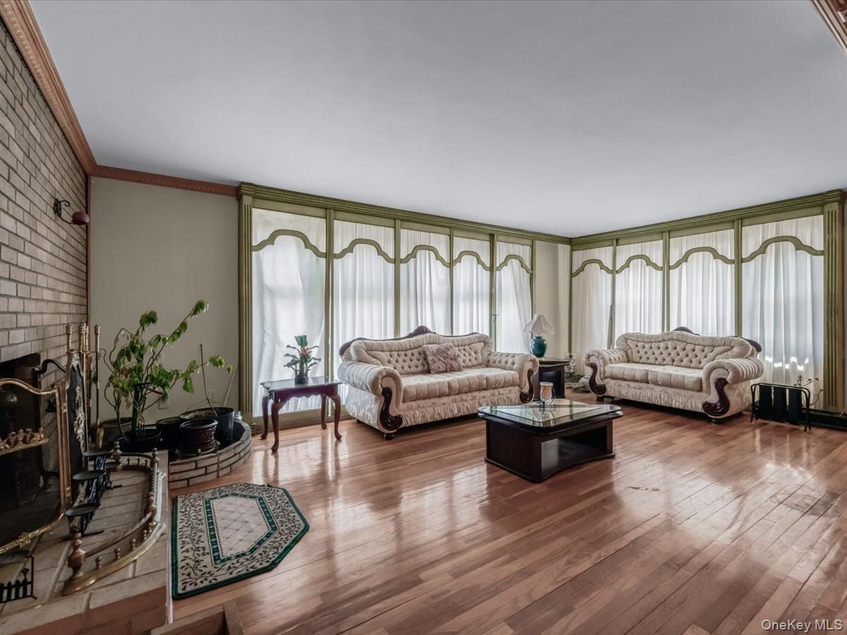 Single Family 194th  Queens, NY 11412, MLS-972781-9