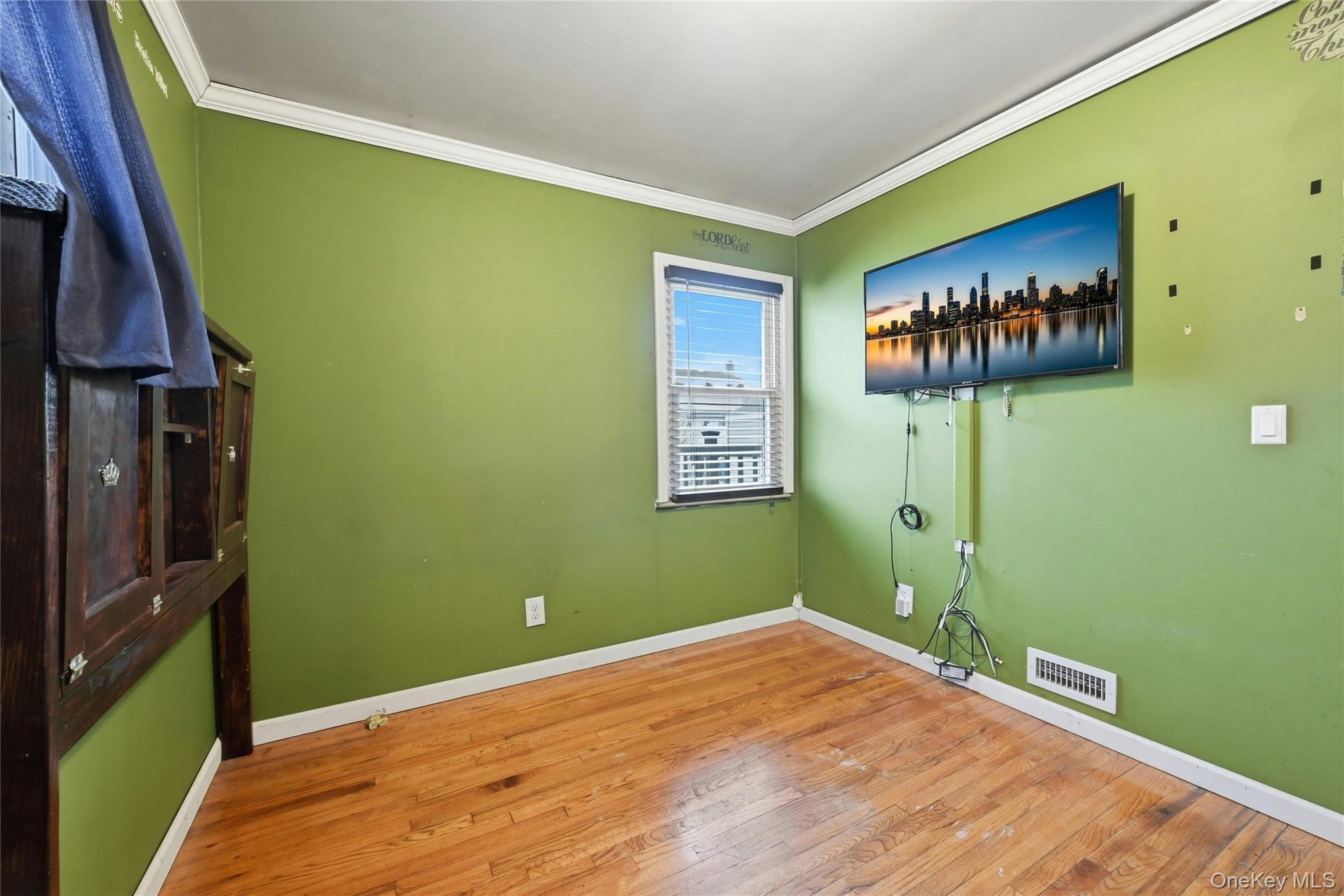 Single Family Cumberbach Suffolk County, NY 11798, MLS-972785-13