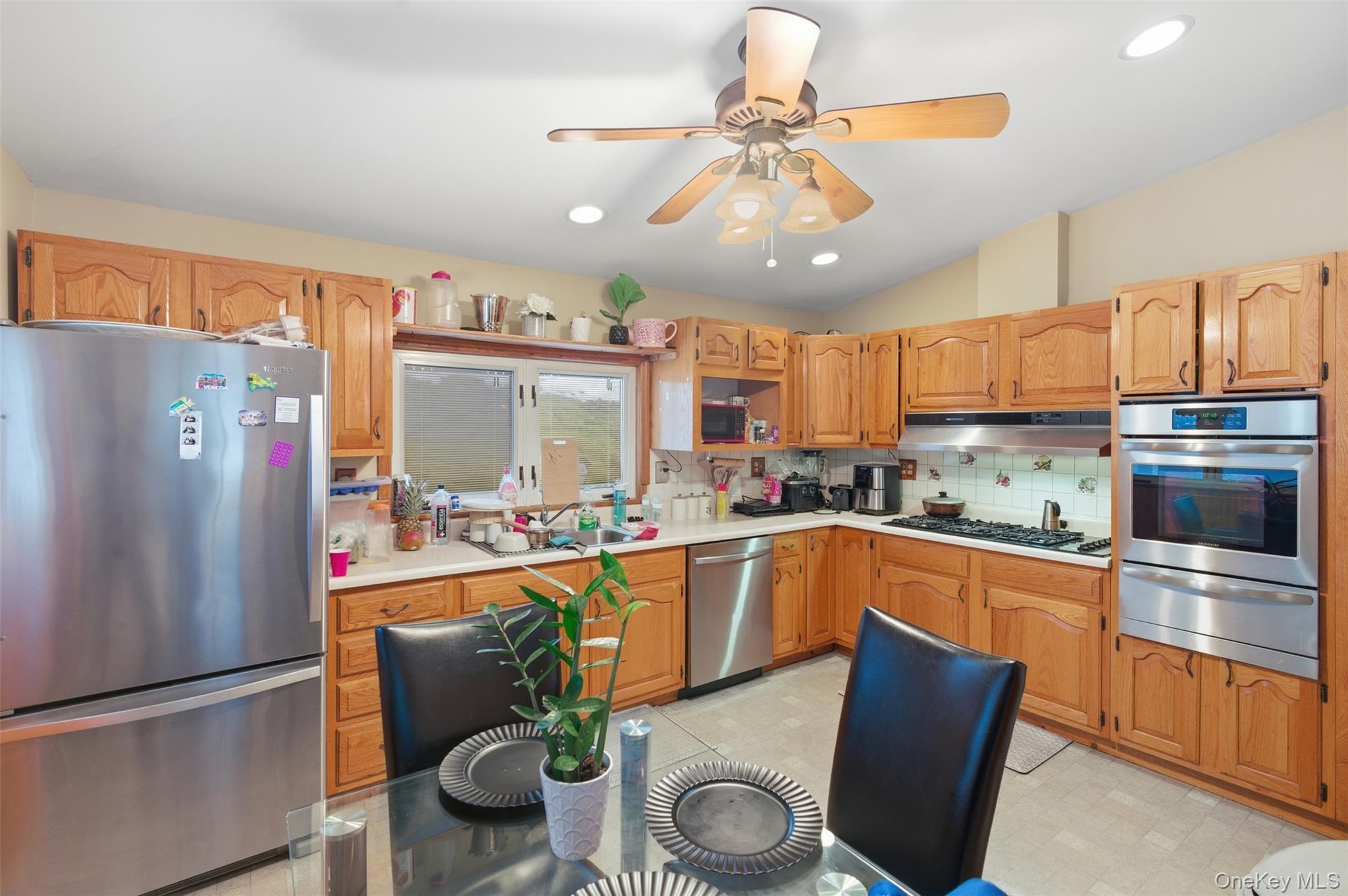 Single Family Hoover  Rockland County, NY 10980, MLS-972786-15