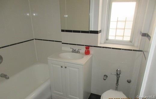 Coop Cruger  Bronx, NY 10462, MLS-972795-9