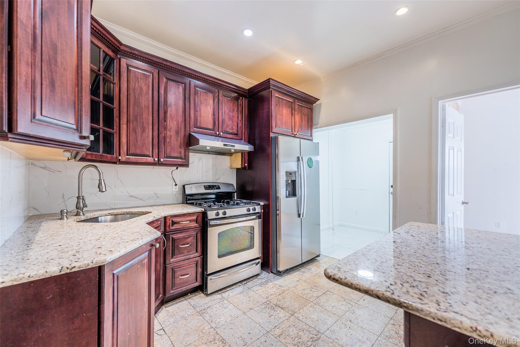 Single Family 68th  Queens, NY 11379, MLS-972797-4