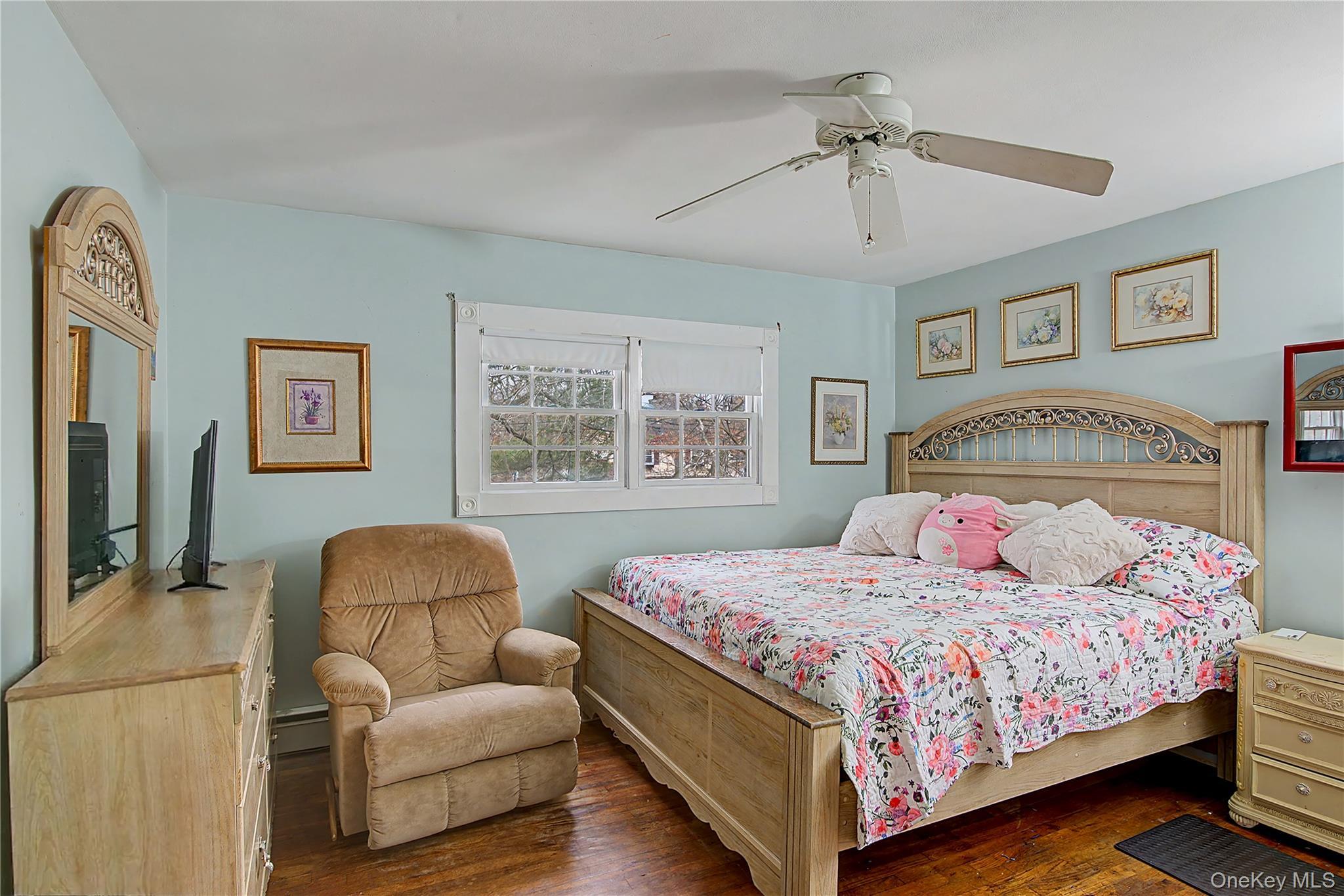 Single Family Sportsmen  Suffolk County, NY 11722, MLS-972807-12