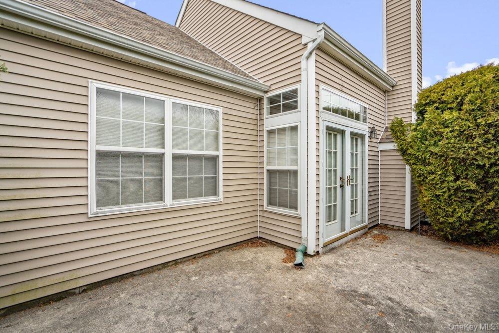 Condo Leisure Suffolk County, NY 11961, MLS-972813-38