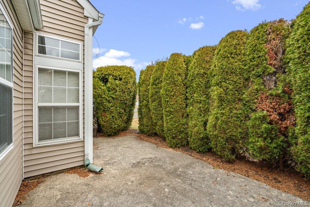 Condo Leisure Suffolk County, NY 11961, MLS-972813-39