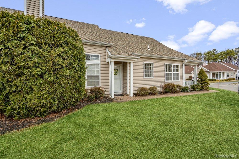 Condo Leisure Suffolk County, NY 11961, MLS-972813-4