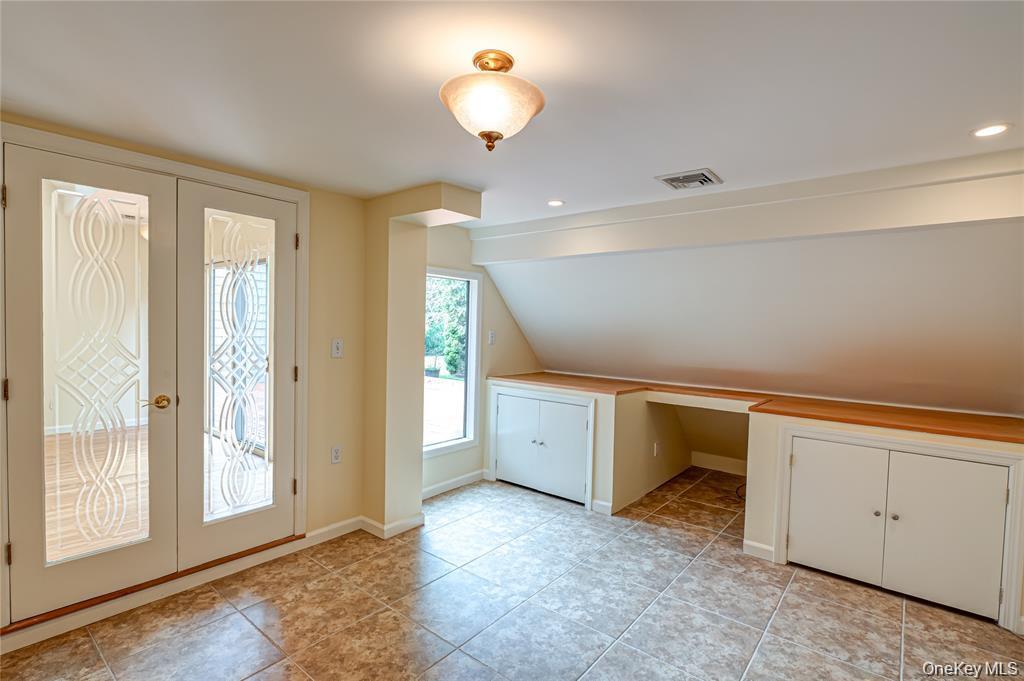 Condo Admirals Suffolk County, NY 11706, MLS-972842-11