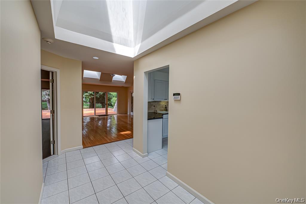 Condo Admirals Suffolk County, NY 11706, MLS-972842-3