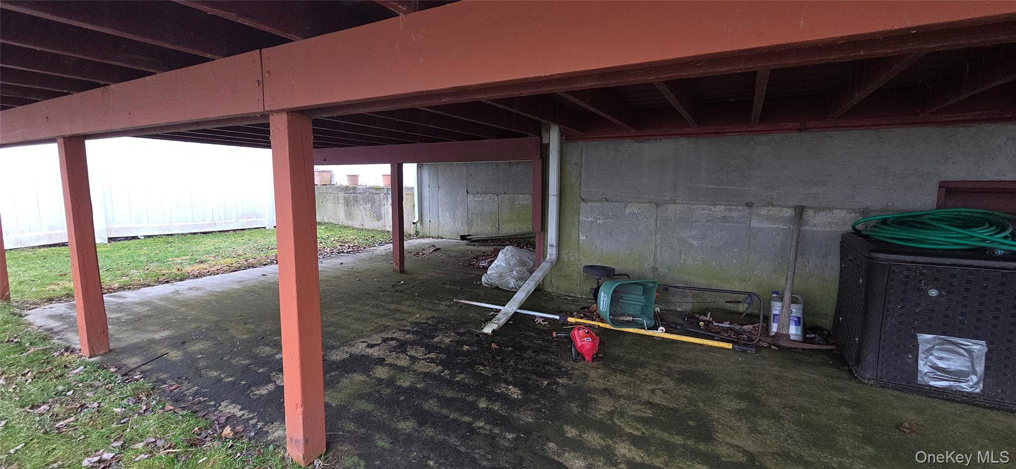 Single Family Diana  Suffolk County, NY 11951, MLS-972846-26