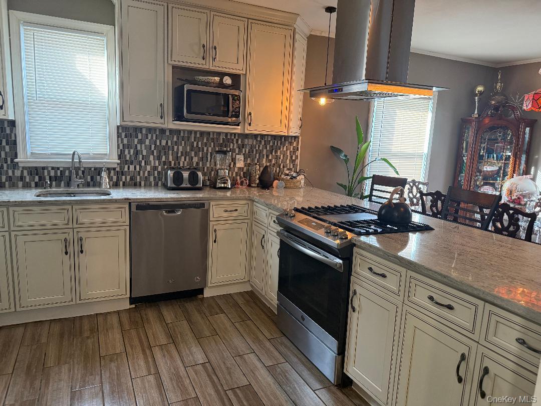 Single Family 224th  Queens, NY 11411, MLS-972851-7