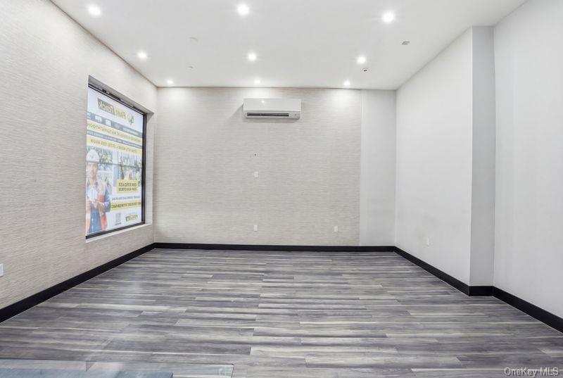 Commercial Lease Grove Street  Brooklyn, NY 11237, MLS-972865-16