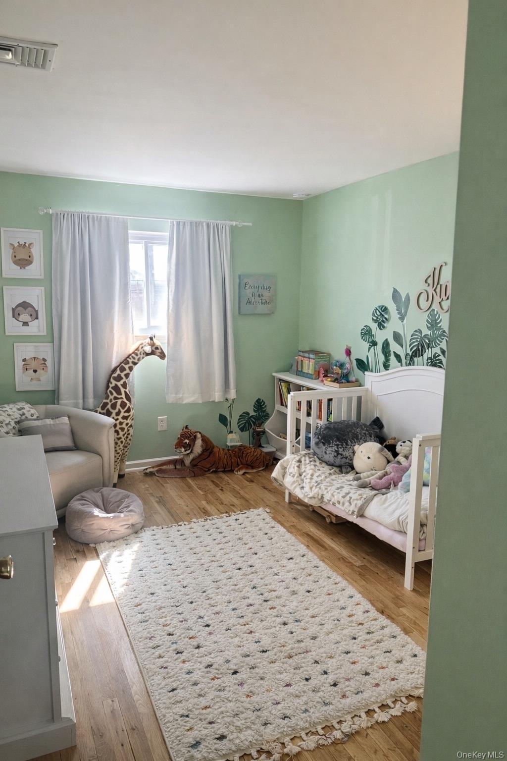 Condo Valley Stream  Nassau County, NY 11580, MLS-972875-12