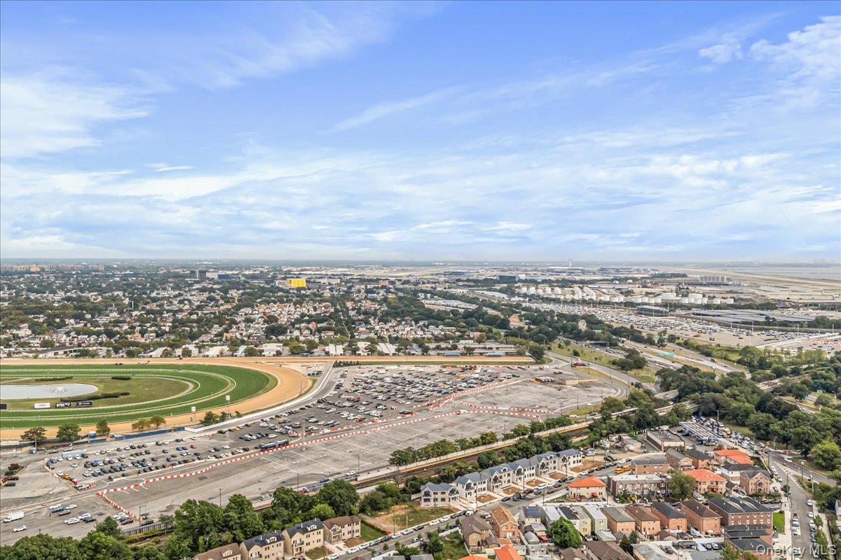 Single Family Hawtree  Queens, NY 11417, MLS-972904-35