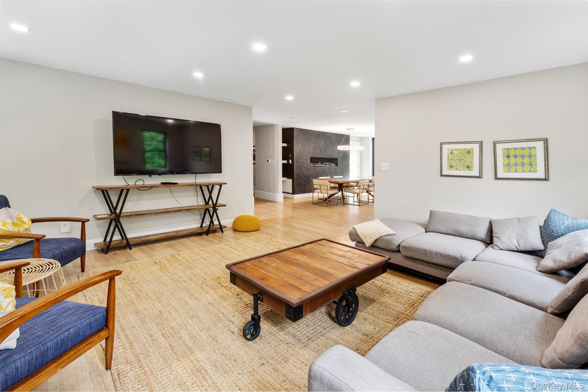 Single Family Shinnecock Hills Road  Suffolk County, NY 11968, MLS-972909-7