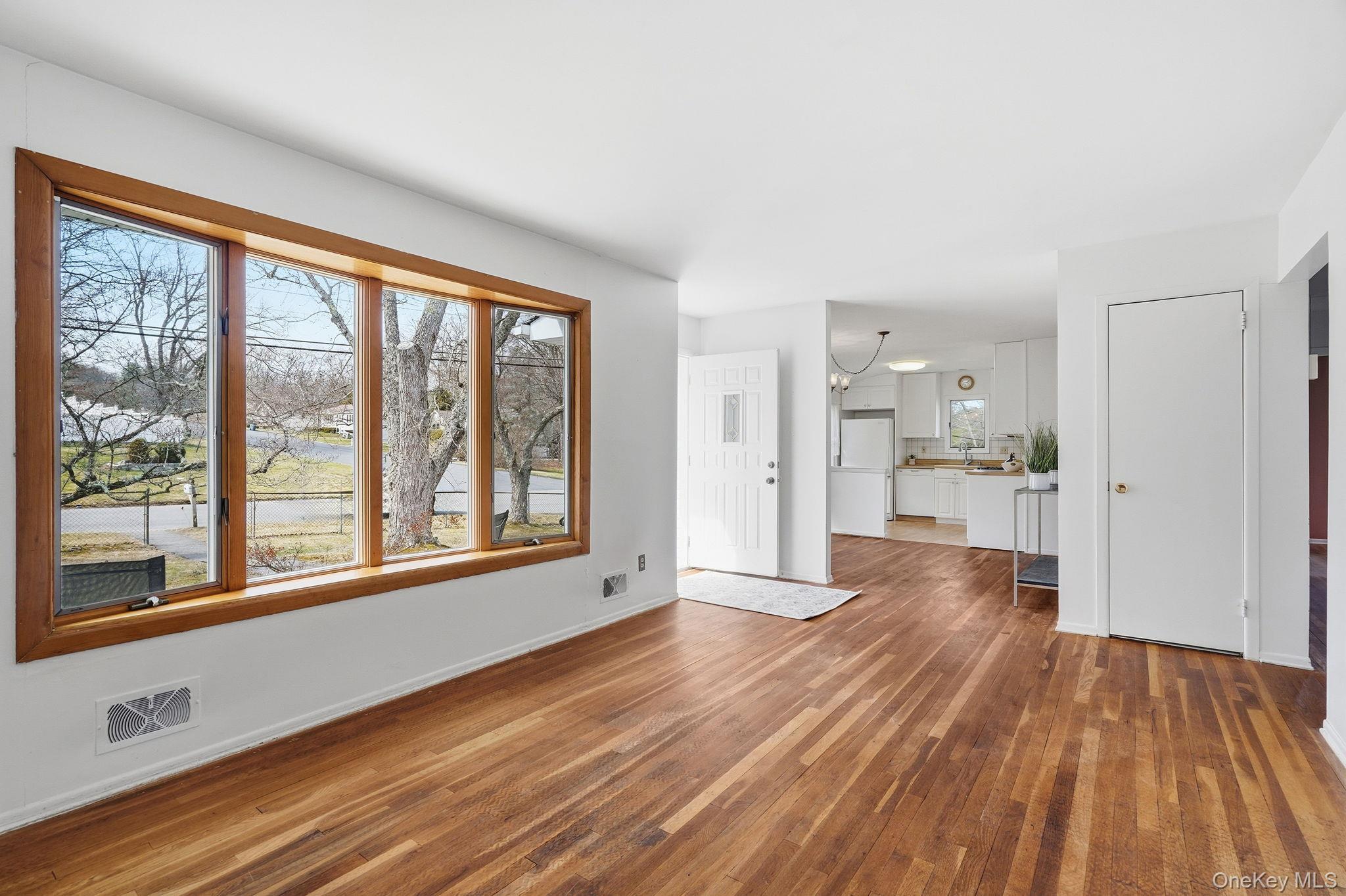 Single Family Poplar  Westchester County, NY 10598, MLS-972921-6