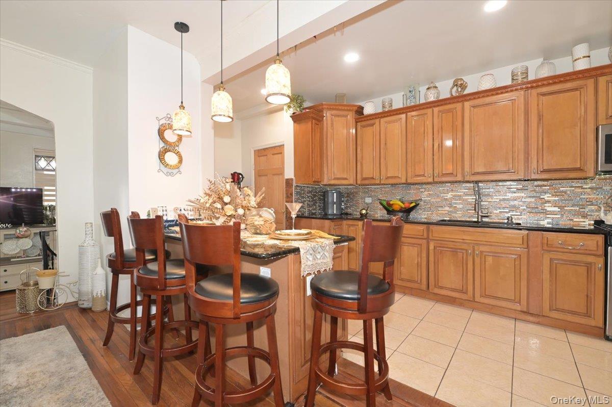Single Family 225th  Queens, NY 11413, MLS-972923-11
