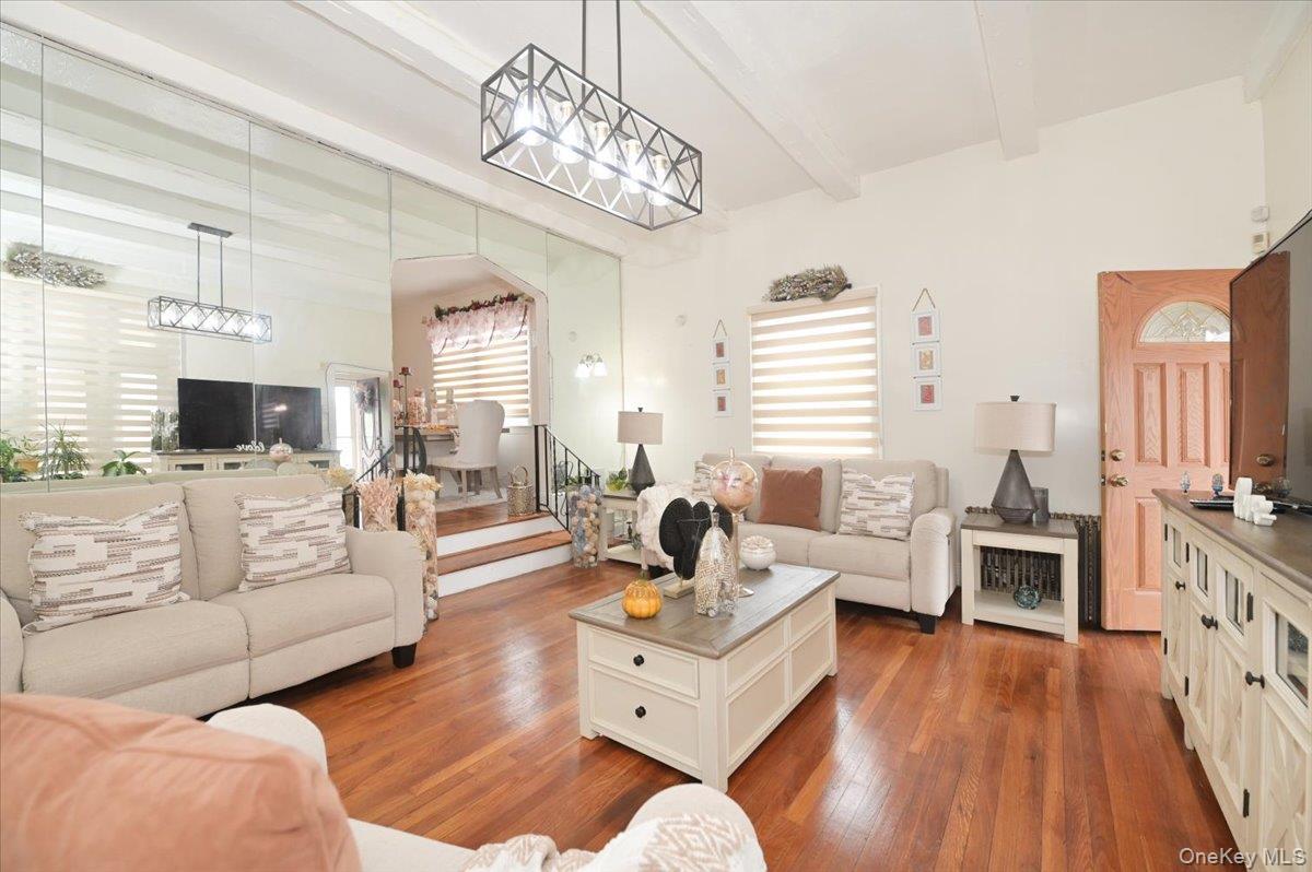 Single Family 225th  Queens, NY 11413, MLS-972923-4