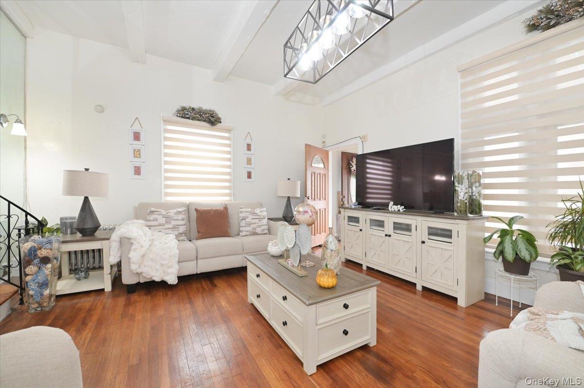 Single Family 225th  Queens, NY 11413, MLS-972923-6